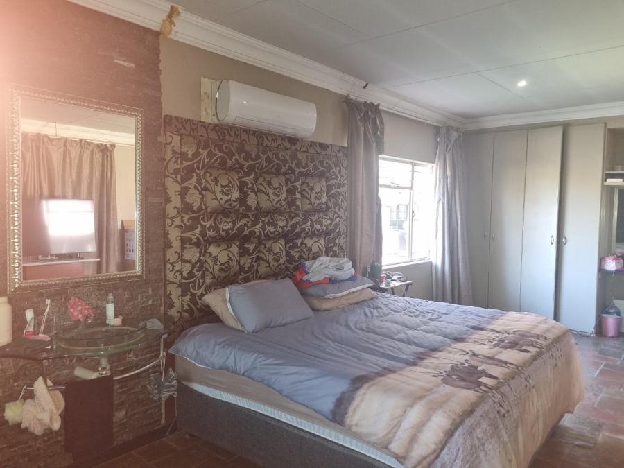 4 Bedroom Property for Sale in Melodie North West